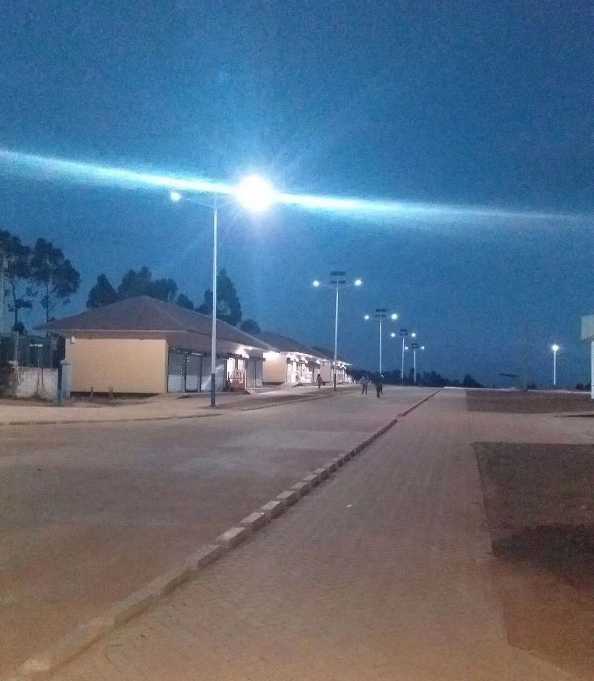 大余县非洲科特迪瓦太阳能路灯工程